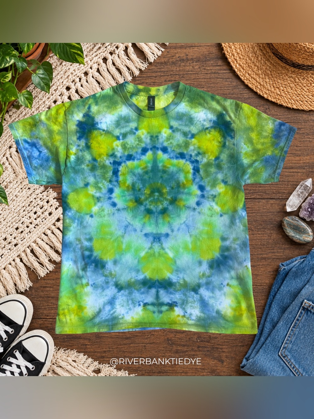 Unisex Large Tie-Dye Short Sleeve Tee - Green & Blue
